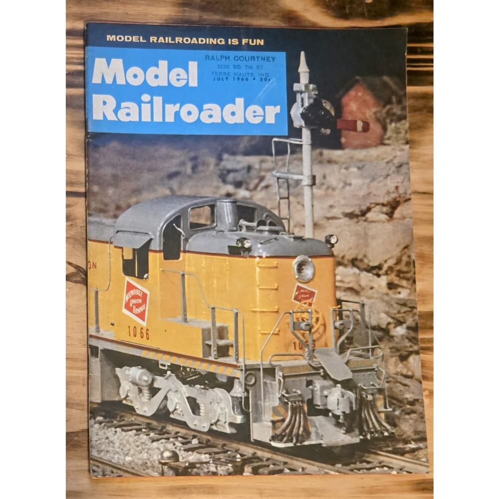 Vintage Train Journal Magazines Lot of 18 1966 1967 1968 1969 Model Railroader - Picture 8 of 16